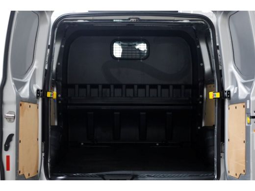 Ford Transit Custom 2.0 TDCI 130pk L2H1 Limited D.C. Airco/Navi/LED 09-2022 ActivLease financial lease