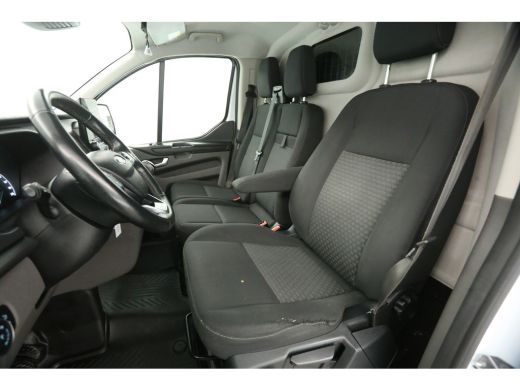 Ford Transit Custom 280 2.0 TDCI L1H1 | Airco | Cruise | 3-Zits | Camera | Trekh. | Carplay | Parkeersens. | Stoelverw. ActivLease financial lease