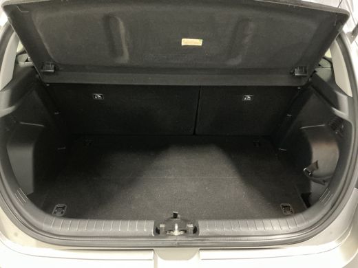 Hyundai i20 1.0 T-GDI Comfort Camera | Stoelverwarming | Stuurverwarming | Digitaal Dashboard | Airco | Achte... ActivLease financial lease