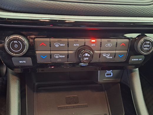 Jeep Compass 4xe 240 Plug-in Hybrid Electric Trailhawk Half Leder Bekleding | Digitaal Dashboard | Camera | Ad... ActivLease financial lease