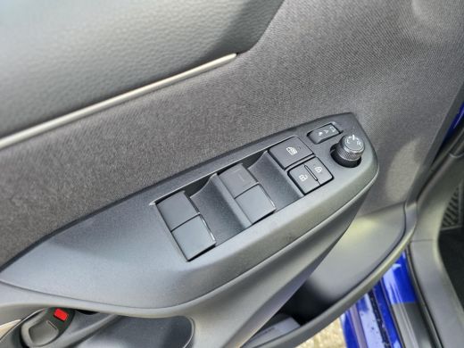 Mazda 2 Hybrid Hybrid 1.5 Homura | Achteruitrijcamera | Stoel/stuurverwarming | Apple Carplay/Android Auto | Cli... ActivLease financial lease