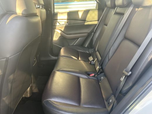 Mazda CX-30 2.0 e-SkyActiv-X M Hybrid Automaat Luxury | Stoel - Stuur verwarming | Bose audio | Parkeercamera... ActivLease financial lease