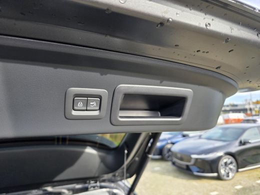 Mazda CX-30 2.0 e-SkyActiv-X M Hybrid Takumi | Automaat | Stoelgeheugen | Stoel en stuurverwarming | 360 Came... ActivLease financial lease