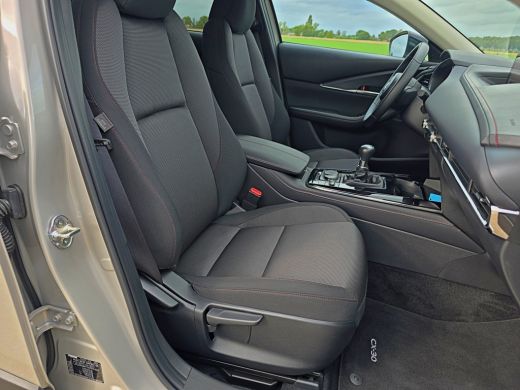 Mazda CX-30 2.5 e-SkyActiv-G M Hybrid Centre-line - 140 Pk - ParkeerCamera - Stoelverwarming - Navi ActivLease financial lease