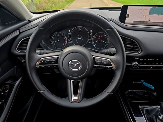 Mazda CX-30 2.5 e-SkyActiv-G M Hybrid Centre-line - 140 Pk - ParkeerCamera - Stoelverwarming - Navi ActivLease financial lease