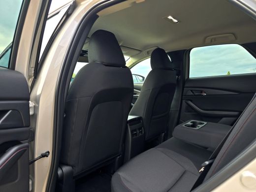 Mazda CX-30 2.5 e-SkyActiv-G M Hybrid Centre-line - 140 Pk - ParkeerCamera - Stoelverwarming - Navi ActivLease financial lease