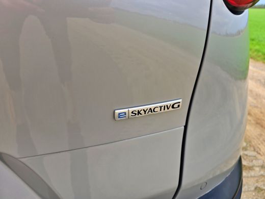 Mazda CX-30 2.5 e-SkyActiv-G M Hybrid Centre-line - 140 Pk - ParkeerCamera - Stoelverwarming - Navi ActivLease financial lease