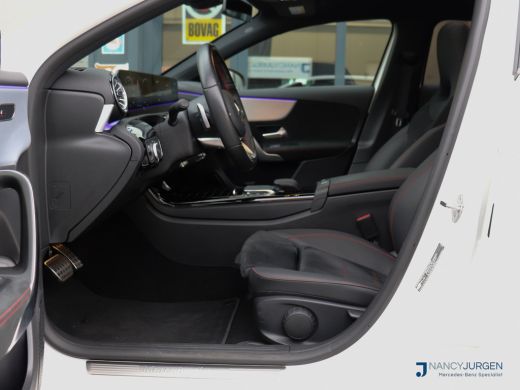 Mercedes-Benz A-Klasse 250 e AMG| 8G Aut | MBUX High End | Night Pakket | Panoramadak | Apple Car Play/Android Auto | Am... ActivLease financial lease