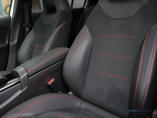 Mercedes-Benz A-Klasse 250 e AMG| 8G Aut | MBUX High End | Night Pakket | Panoramadak | Apple Car Play/Android Auto | Am... ActivLease financial lease