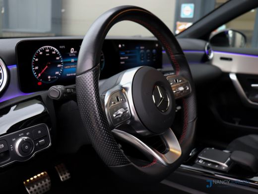 Mercedes-Benz A-Klasse 250 e AMG| 8G Aut | MBUX High End | Night Pakket | Panoramadak | Apple Car Play/Android Auto | Am... ActivLease financial lease