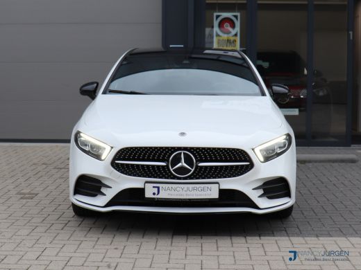 Mercedes-Benz A-Klasse 250 e AMG| 8G Aut | MBUX High End | Night Pakket | Panoramadak | Apple Car Play/Android Auto | Am... ActivLease financial lease