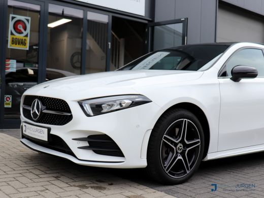 Mercedes-Benz A-Klasse 250 e AMG| 8G Aut | MBUX High End | Night Pakket | Panoramadak | Apple Car Play/Android Auto | Am... ActivLease financial lease