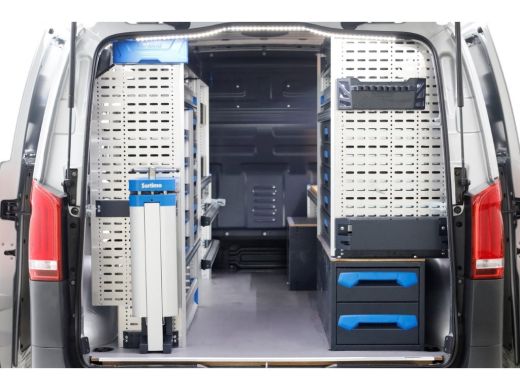 Mercedes-Benz Vito 114 CDI 136pk Compact 9G Automaat 2x Schuifdeur/LED/Camera/Inrichting 05-2022 ActivLease financial lease