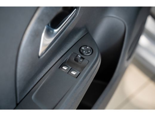 Opel Corsa 1.2 Turbo 100PK Edition | Navigatie | Parkeersensoren | Apple Carplay & Android Auto | Airco | Cr... ActivLease financial lease