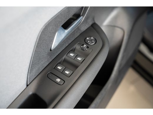 Opel Mokka 1.2 Turbo 136PK Edition | Groot Navi | Camera | Stoel & Stuurverwarming | Apple Carplay & Android... ActivLease financial lease