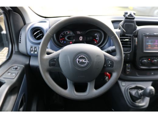 Opel Vivaro 1.6 CDTI 125pk L2 H1 Airco Navigatie Imperiaal Trekhaak Inrichting ActivLease financial lease