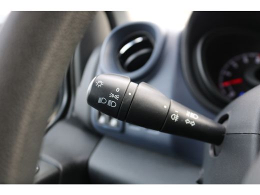 Opel Vivaro 1.6 CDTI 125pk L2 H1 Airco Navigatie Imperiaal Trekhaak Inrichting ActivLease financial lease