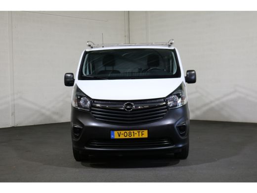 Opel Vivaro 1.6 CDTI 125pk L2 H1 Airco Navigatie Imperiaal Trekhaak Inrichting ActivLease financial lease