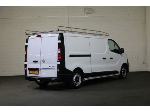 Opel Vivaro 1.6 CDTI 125pk L2 H1 Airco Navigatie Imperiaal Trekhaak Inrichting ActivLease financial lease