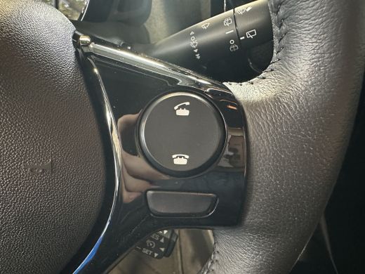 Peugeot 108 1.0 e-VTi Allure | CAMERA| CLIMATE CONTROL| DAB| MISTLAMP VOOR| ActivLease financial lease