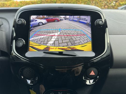 Peugeot 108 1.0 e-VTi Allure | CAMERA| CLIMATE CONTROL| DAB| MISTLAMP VOOR| ActivLease financial lease