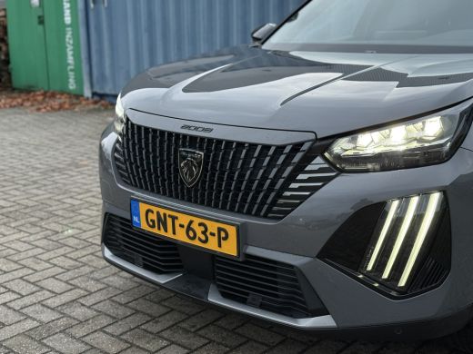 Peugeot 2008 1.2 Hybrid 136 GT achteruirij camera | adeptieve cruise control | keyless start | airco | navigat... ActivLease financial lease