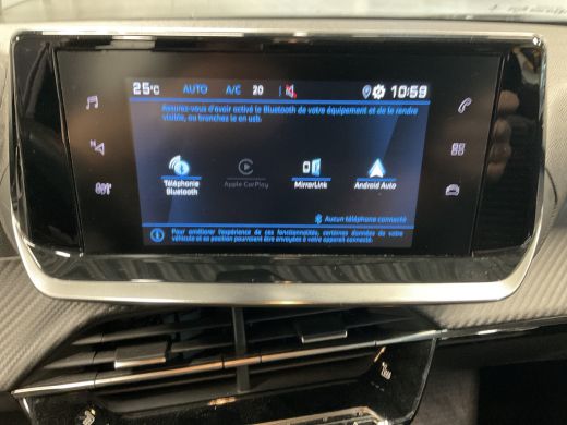 Peugeot 2008 1.2 PureTech Active Pack Stoelverwarming | Afneembare Trekhaak | Carplay | Parkeersensoren | Crui... ActivLease financial lease