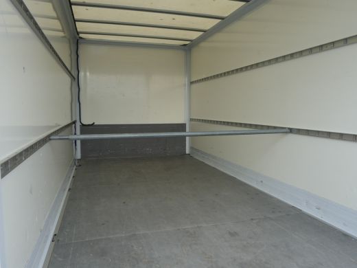 Peugeot Boxer 2.2 BlueHDi 140 L3 3.5t | Laadklep | Netjes! | Camera | Spanstangen | Meubelbak | 140pk! | Cruise... ActivLease financial lease