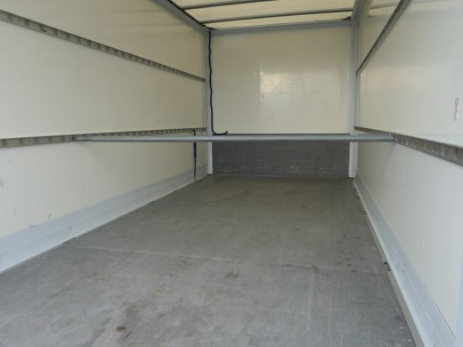 Peugeot Boxer 2.2 BlueHDi 140 L3 3.5t | Laadklep | Netjes! | Camera | Spanstangen | Meubelbak | 140pk! | Cruise... ActivLease financial lease