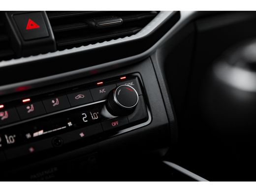 Seat Arona 1.0 TSI Style | Climate Control | Cruise Control | Carplay ActivLease financial lease