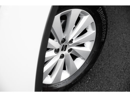 Seat Arona 1.0 TSI Style | Climate Control | Cruise Control | Carplay ActivLease financial lease