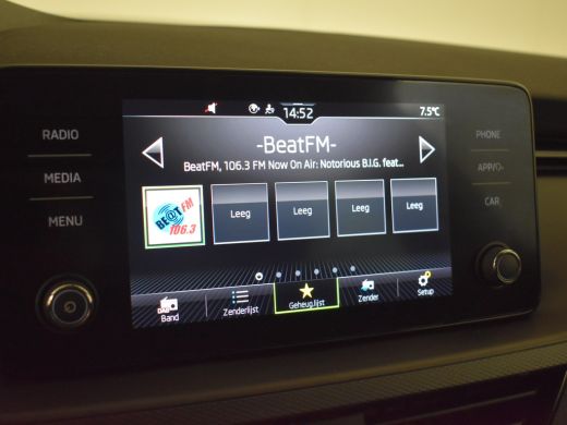 Skoda Kamiq 1.0 TSI Ambition 111pk DSG/AUTO | Cruise control | Privacy glass | Airco | Led koplampen | 16"LMV ActivLease financial lease