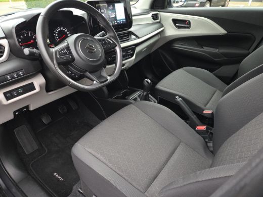 Suzuki Swift 1.2 Select Smart Hybrid | Apple CarPlay | Navigatie | Rijklaarprijs incl. garantie | ActivLease financial lease