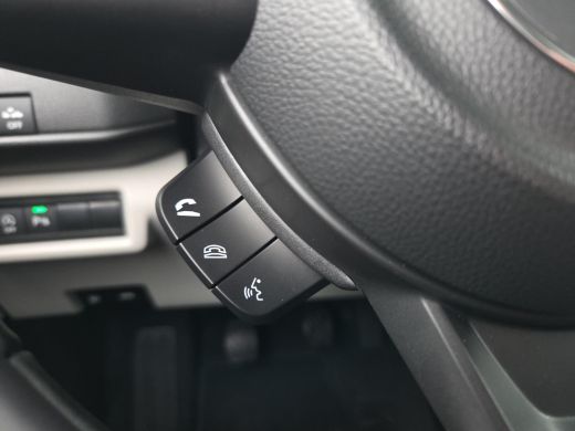 Suzuki Swift 1.2 Select Smart Hybrid | Apple CarPlay | Navigatie | Rijklaarprijs incl. garantie | ActivLease financial lease