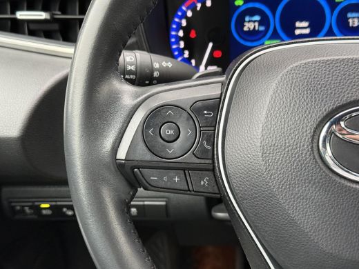 Toyota Corolla 2.0 Hybrid Executive **NAVIGATIE/ HEAD UP DISPLAY/ DODEHOEK DETECTIE/ 36 MAANDEN GARANTIE** ActivLease financial lease