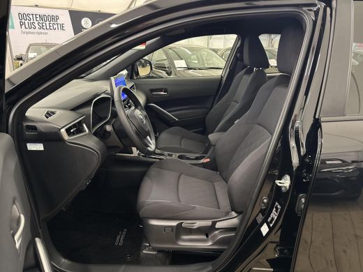 Toyota Corolla Cross Hybrid 140 Style | 06-10141018 Voor meer informatie ActivLease financial lease