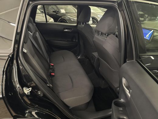 Toyota Corolla Cross Hybrid 140 Style | 06-10141018 Voor meer informatie ActivLease financial lease