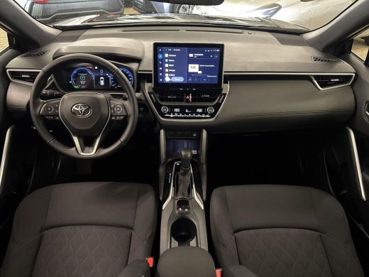 Toyota Corolla Cross Hybrid 140 Style | 06-10141018 Voor meer informatie ActivLease financial lease