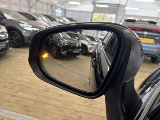 Toyota Corolla Cross Hybrid 140 Style | 06-10141018 Voor meer informatie ActivLease financial lease