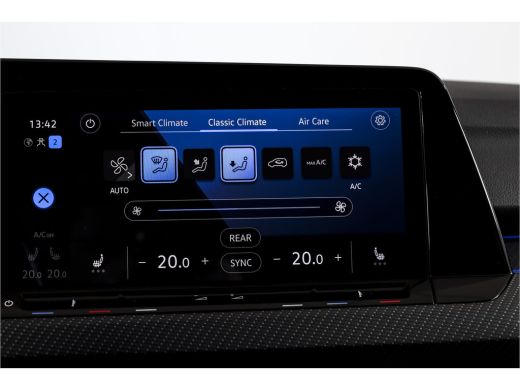 Volkswagen Golf Variant Variant 1.5 eTSI 150 PK R-Line - Automaat | S/K- Panodak | Dig. Cockpit | Adapt. Cruise | PDC | C... ActivLease financial lease