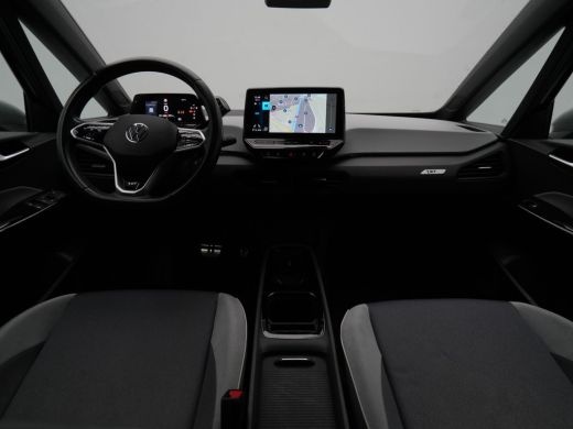 Volkswagen ID.3 First Plus 58 kWh 204pk Navigatie Camera Stoel/Stuurverwarming Carplay Pdc 2 Gereserveerd VDU lea... ActivLease financial lease