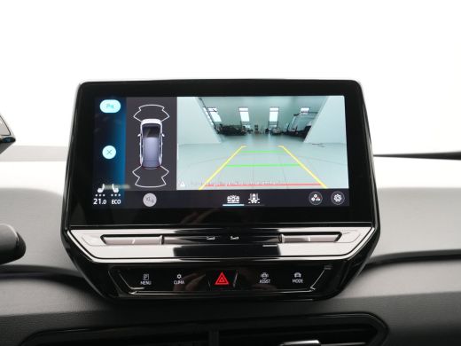 Volkswagen ID.3 First Plus 58 kWh 204pk Navigatie Camera Stoel/Stuurverwarming Carplay Pdc 2 Gereserveerd VDU lea... ActivLease financial lease