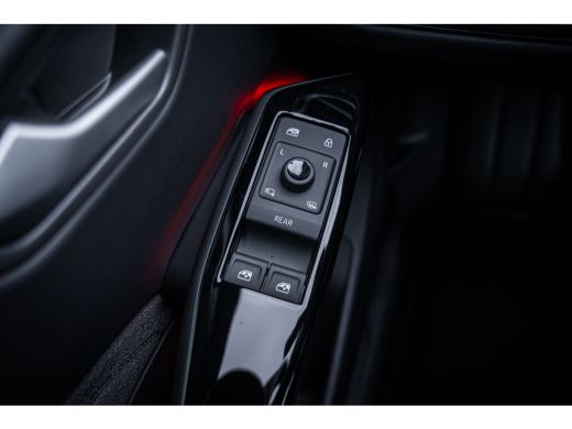 Volkswagen ID.3 Pro Business 59 kWh | Achterlichten LED, luxe uitgevoerd incl. dynamische knipperlichten | Aircon... ActivLease financial lease
