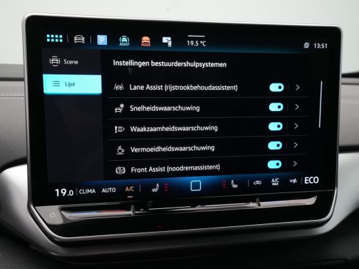 Volkswagen ID.4 Pro Business 77 kWh 286pk Navigatie Camera Stoelverwarming Acc 221 ActivLease financial lease