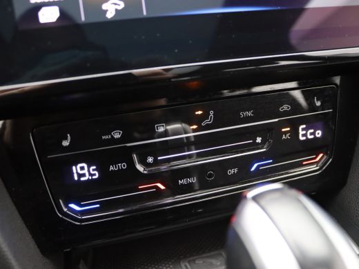 Volkswagen Passat Variant 1.4 TSI PHEV GTE Business | Achteropkomend verkeer waarschuwing | Achteruitrijcamera | Ar... ActivLease financial lease