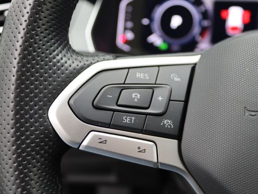 Volkswagen Passat Variant 1.4 TSI PHEV GTE Business | Achteropkomend verkeer waarschuwing | Achteruitrijcamera | Ar... ActivLease financial lease