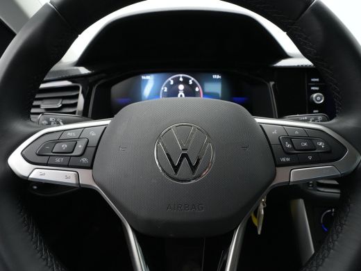 Volkswagen Polo 1.0 TSI 95pk Life Edition Navi via App Acc Pdc Camera Privacy glas Argon ActivLease financial lease