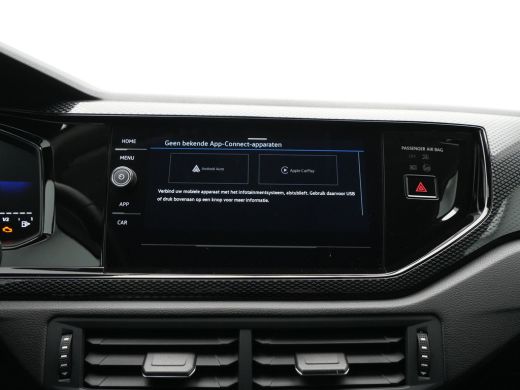 Volkswagen Polo 1.0 TSI 95pk Life Edition Navi via App Acc Pdc Camera Privacy glas Argon ActivLease financial lease