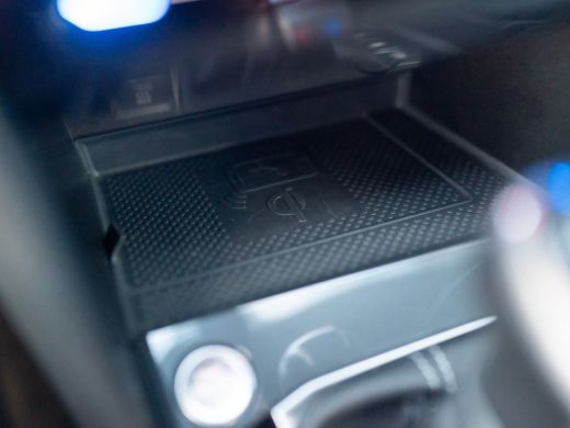 Volkswagen Tiguan 1.5 TSI R-Line Business+ | Side Assist | Keyless | 20'' | Camera | Elk. A-klep | IQ Light | Prijs... ActivLease financial lease