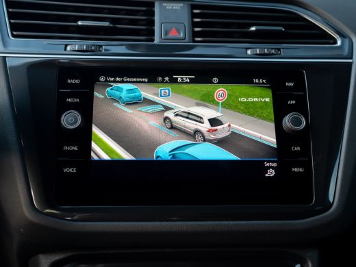 Volkswagen Tiguan 1.5 TSI R-Line Business+ | Side Assist | Keyless | 20'' | Camera | Elk. A-klep | IQ Light | Prijs... ActivLease financial lease